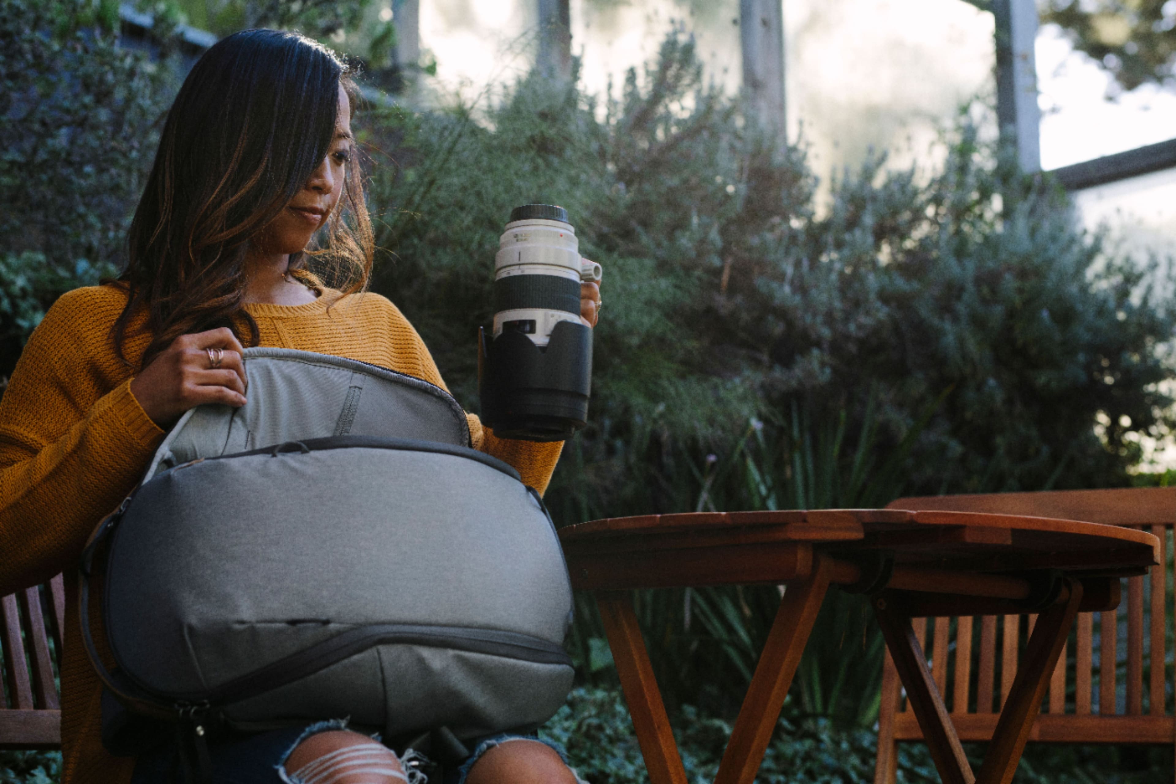 Alt View 25. Peak Design - Everyday Backpack 20L Zip - Ash.