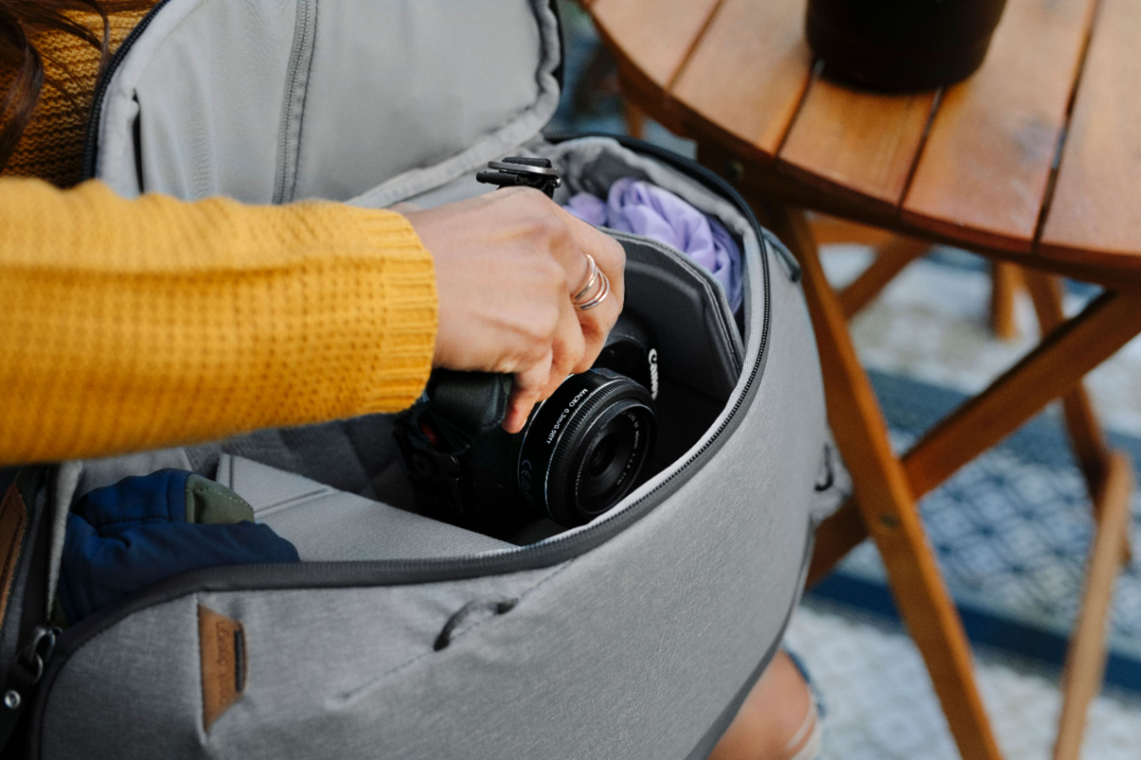 Alt View 26. Peak Design - Everyday Backpack 20L Zip - Ash.