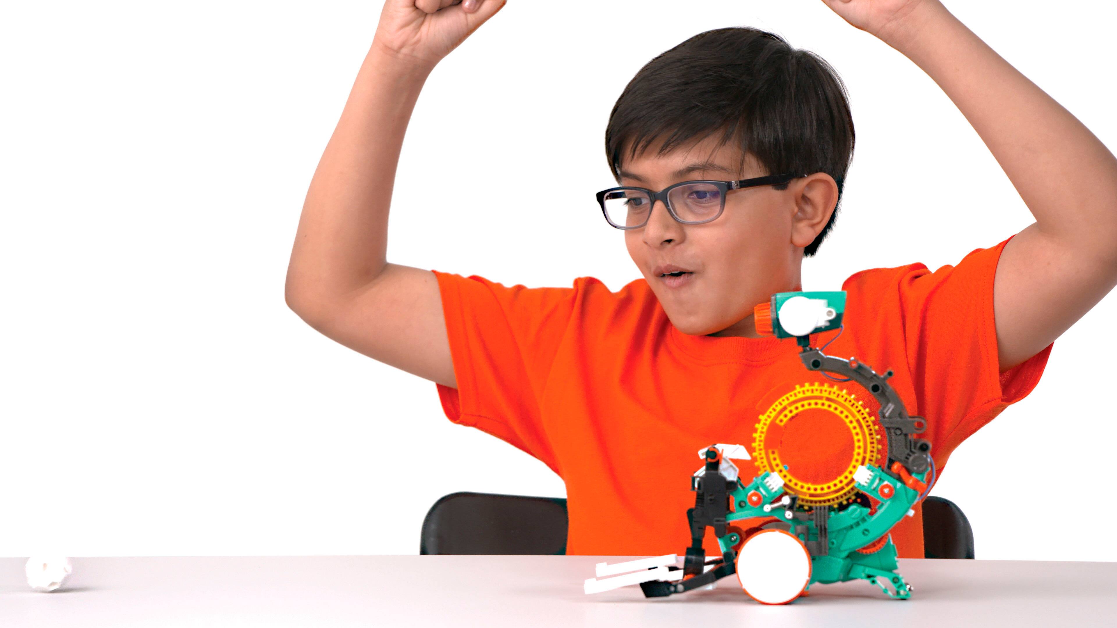 Alt View 11. Teach Tech - Mech-5 Mechanical Coding Robot.