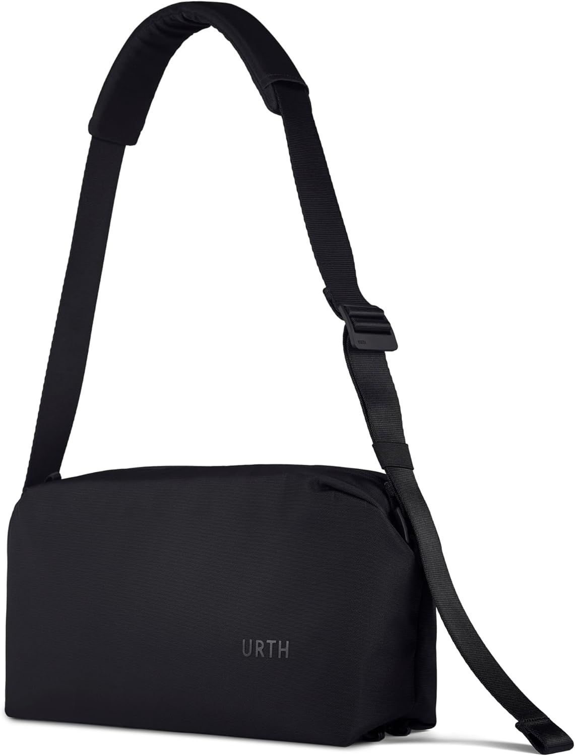 Angle. Urth - Urth Dolomite 8L Camera Sling (Onyx).