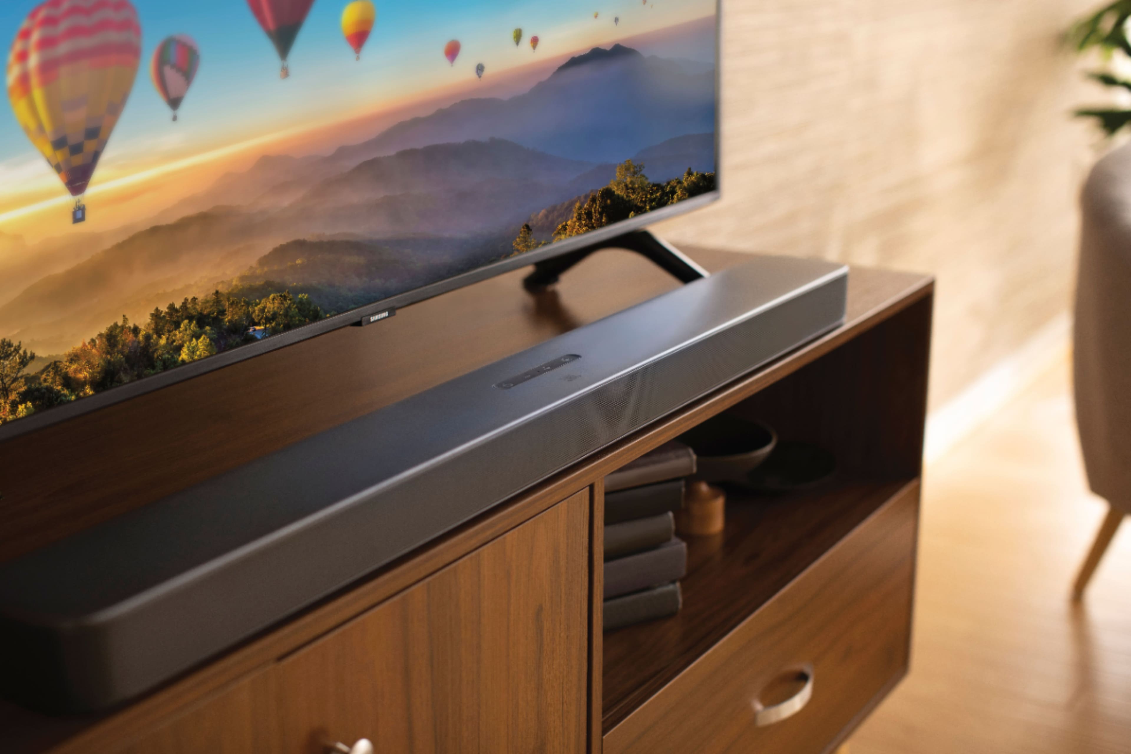 Alt View 16. JBL - 5.1-Channel Soundbar with Wireless Subwoofer - Black.