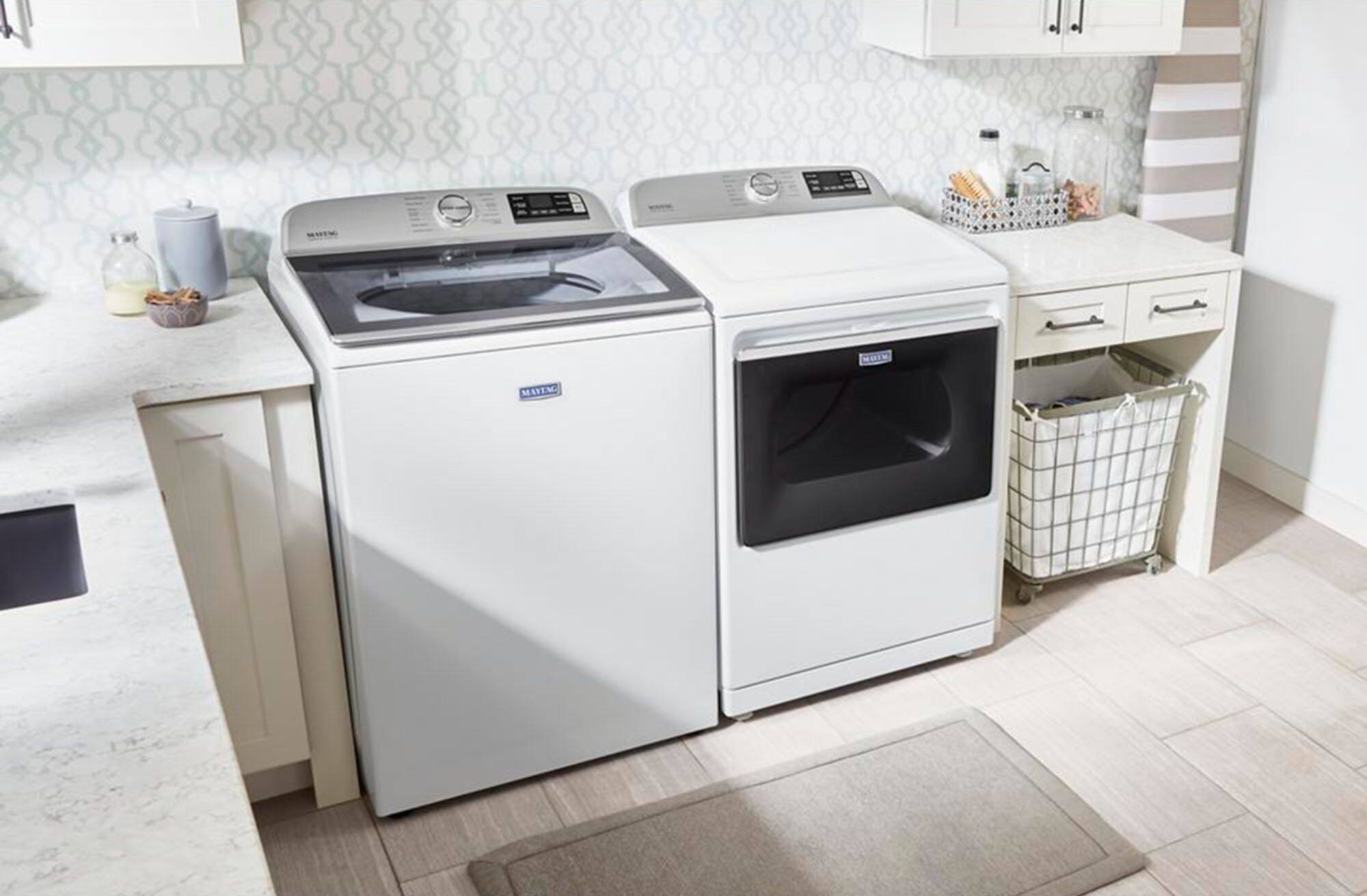 Alt View 17. Maytag - 5.2 Cu. Ft. High Efficiency Smart Top Load Washer with Extra Power Button - White.