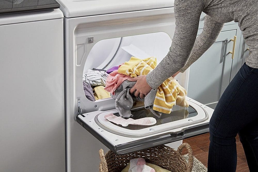 Alt View 18. Whirlpool - 7.4 Cu. Ft. Smart Gas Dryer with Intuitive Controls - White.