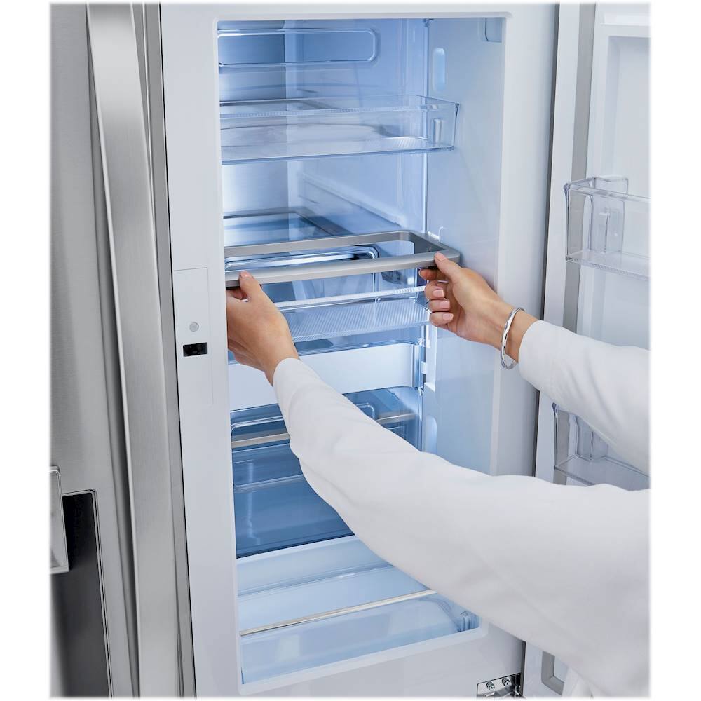 Alt View 24. LG - 29.5 Cu. Ft. 4-Door French Door-in-Door Smart Refrigerator with Craft Ice - PrintProof Stainless Steel.