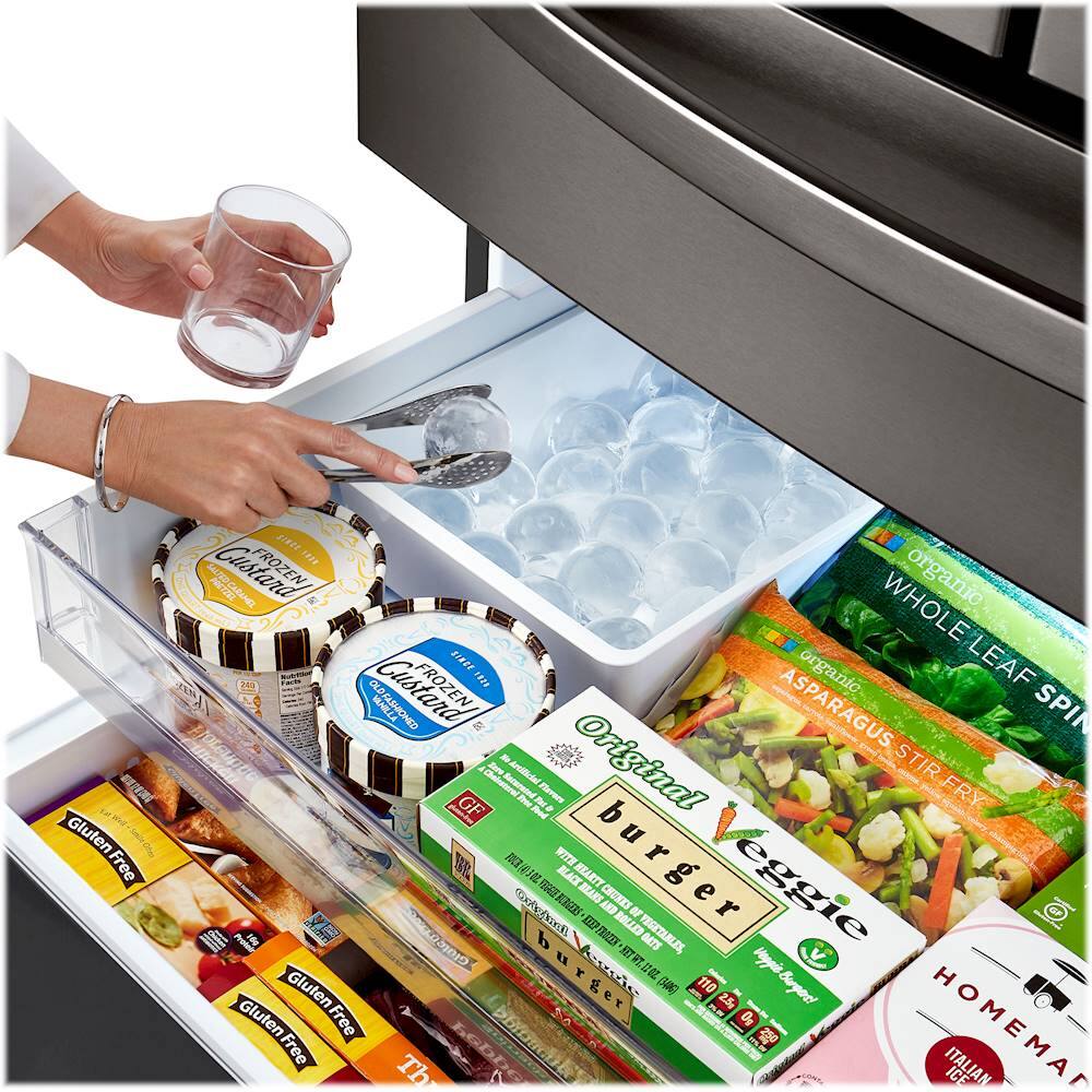 Alt View 31. LG - 29.5 Cu. Ft. 4-Door French Door-in-Door Smart Refrigerator with Craft Ice - PrintProof Black Stainless Steel.