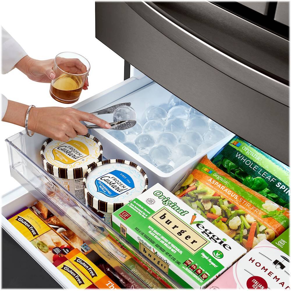 Alt View 32. LG - 29.5 Cu. Ft. 4-Door French Door-in-Door Smart Refrigerator with Craft Ice - PrintProof Black Stainless Steel.