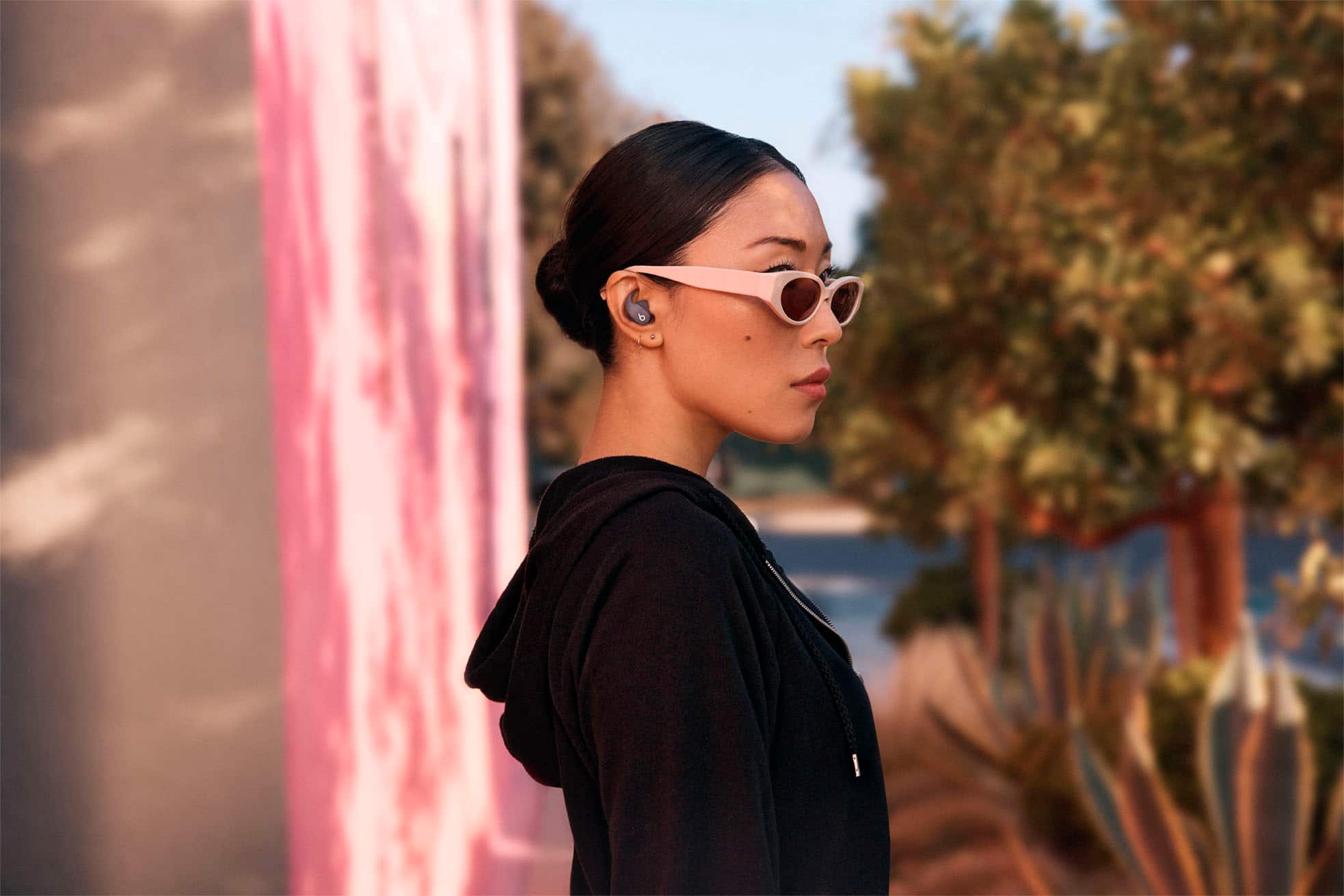 Alt View 30. Beats - Beats Fit Pro True Wireless Noise Cancelling In-Ear Earbuds - Sage Gray.