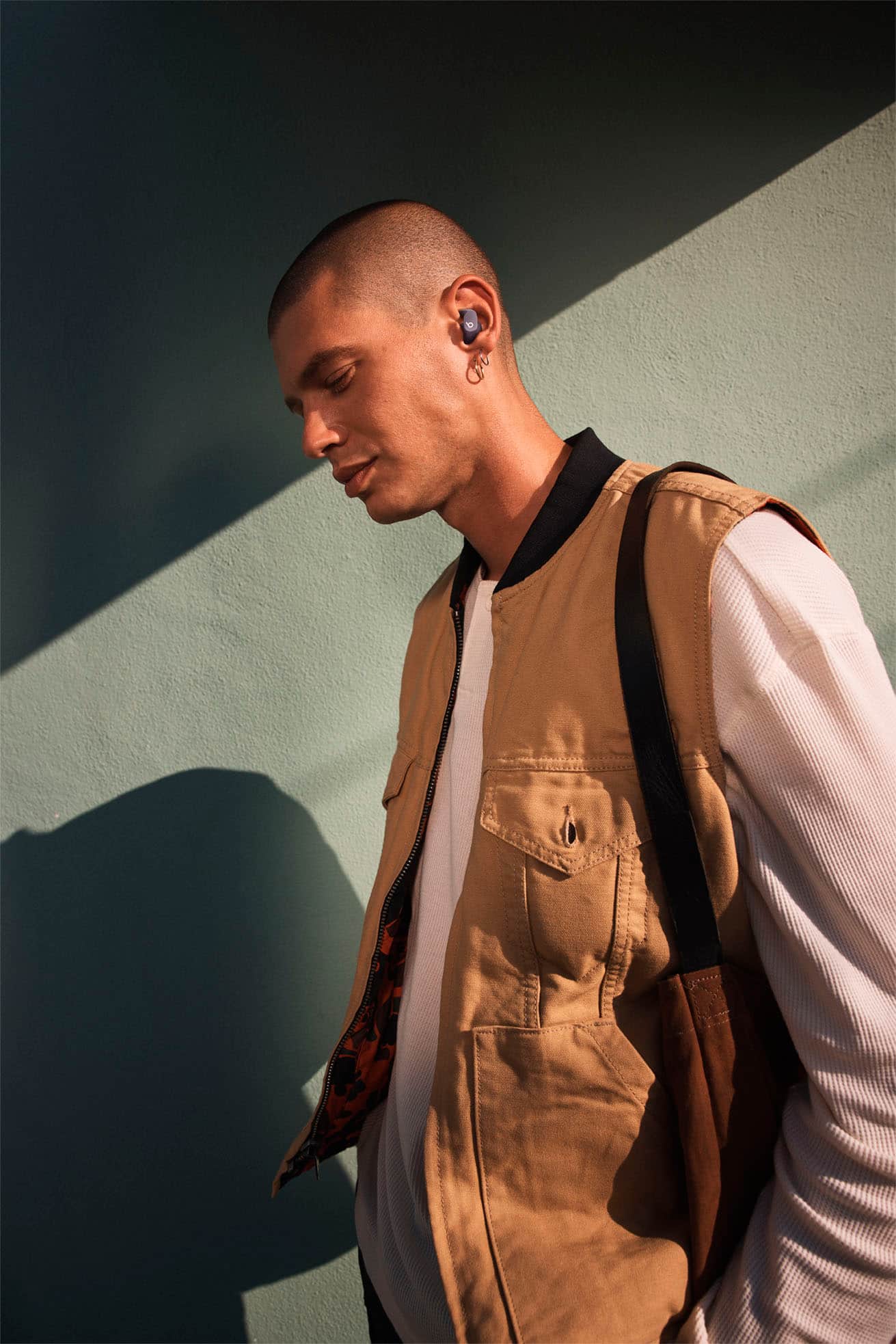 Alt View 36. Beats - Beats Fit Pro True Wireless Noise Cancelling In-Ear Earbuds - Sage Gray.