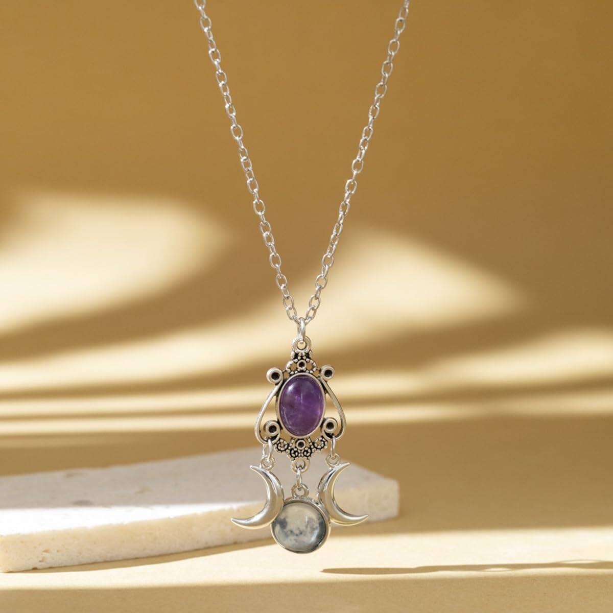 Gothic Moon Crystal Necklace Vintage Punk Black Crescent Necklace Red Statement Gothic Jewelry For Women Purple Halloween Costume Jewelry-786648