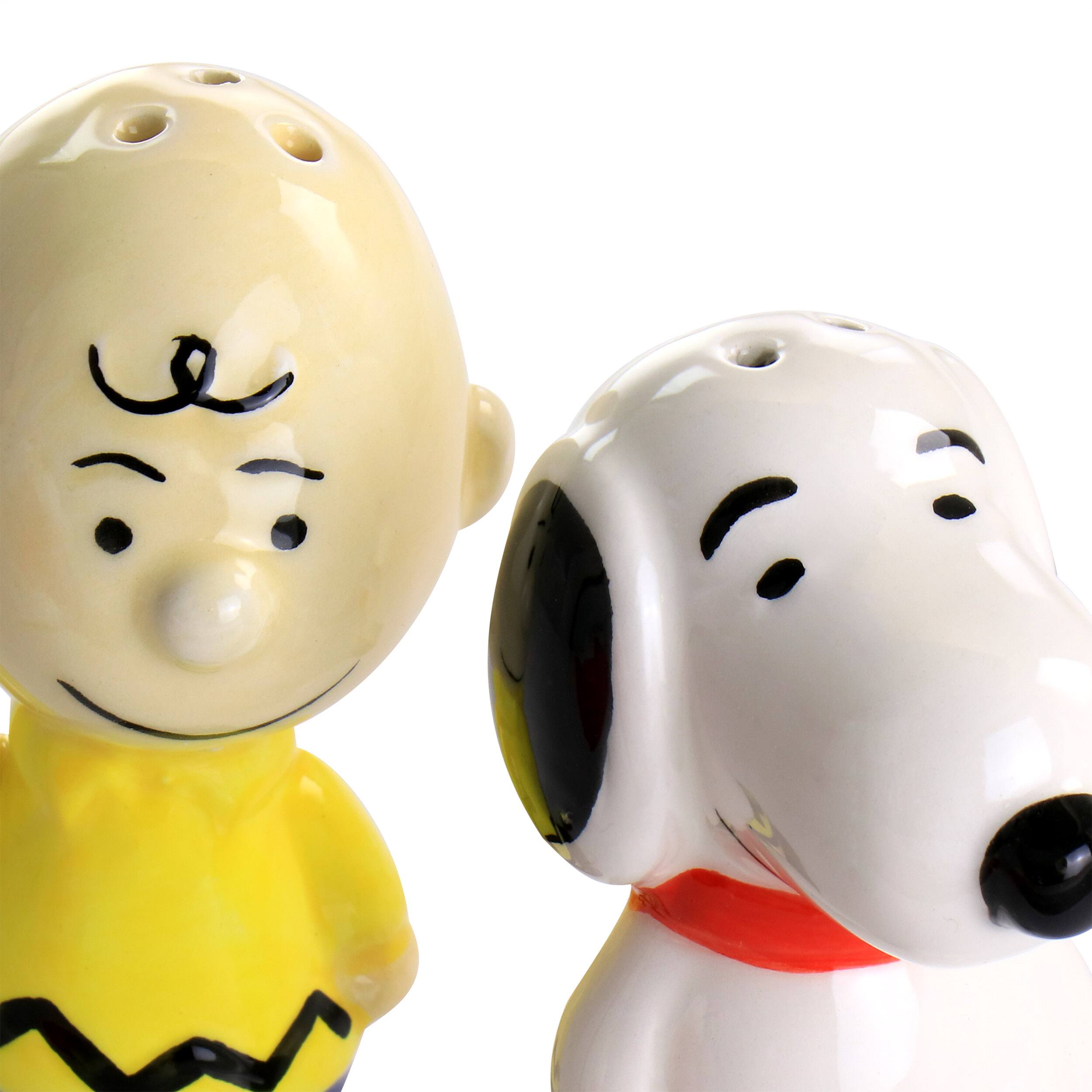 Alt View 4. Peanuts - Peanuts Classical Pals Charlie Brown and Snoopy Figurine Salt and Pepper Shaker Set - Multi.