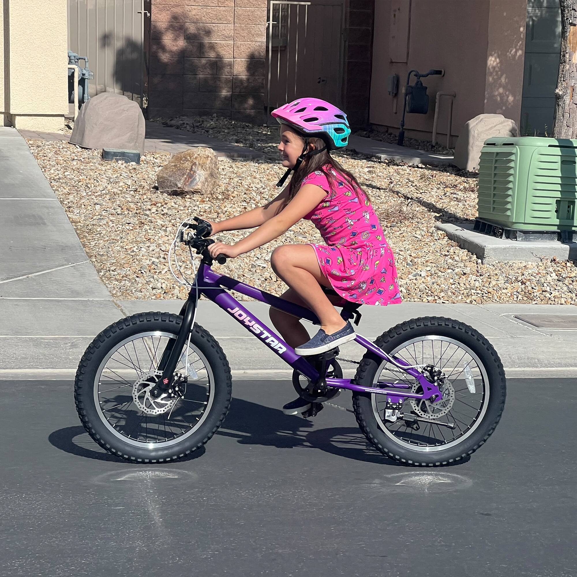 Angle. JOYSTAR - JOYSTAR 20 Inch Mountain Bike for Kids Ages 7-13, 7 Speed Disc Brakes MTB, Fat Tire Kids Bicycles for Boys Girls, Purple - Purple.
