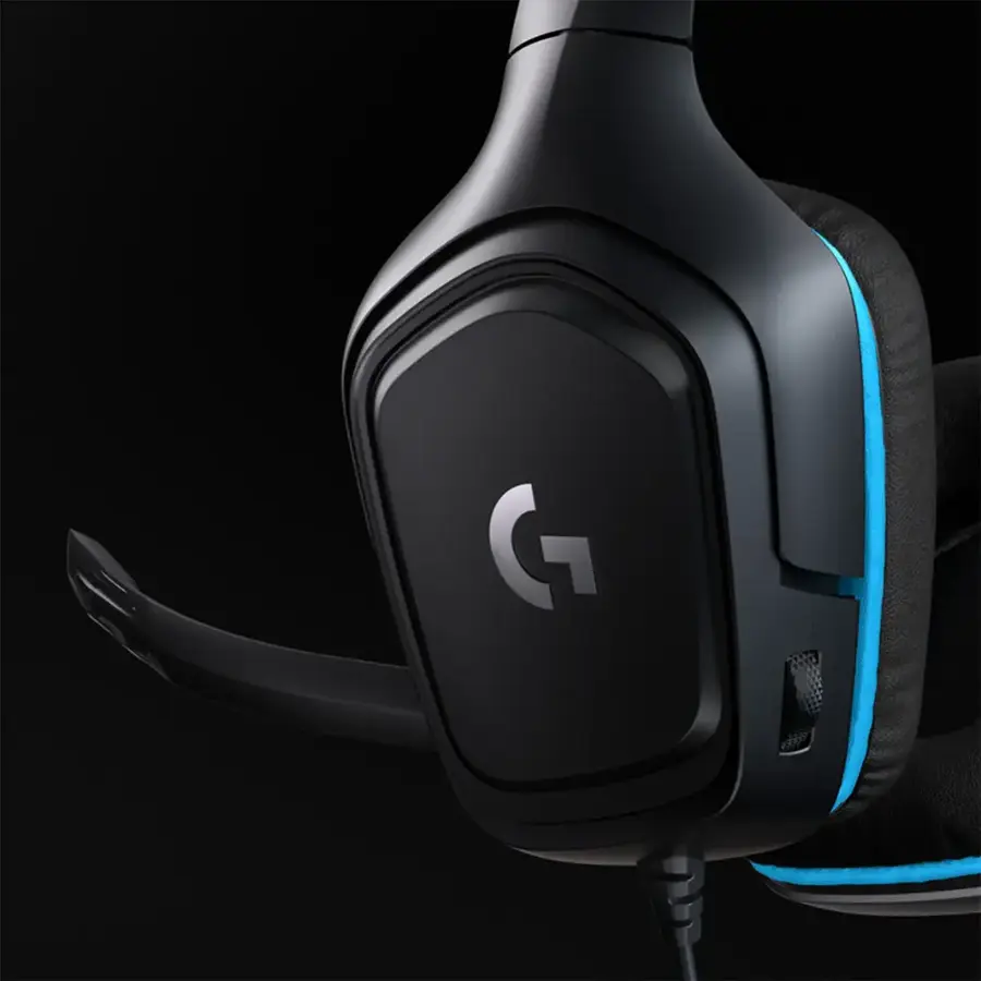 Alt View 5. Logitech - G432 Wired Gaming Headset for PC - Black/Blue.