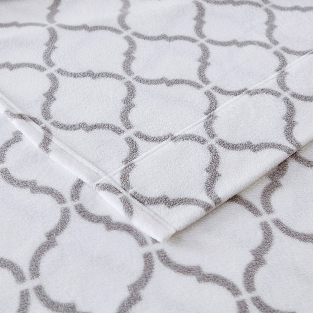 Alt View 5. Gracie Mills - Gracie Mills Lenora Microfleece Cozy Sheet Set - Grey Geo.