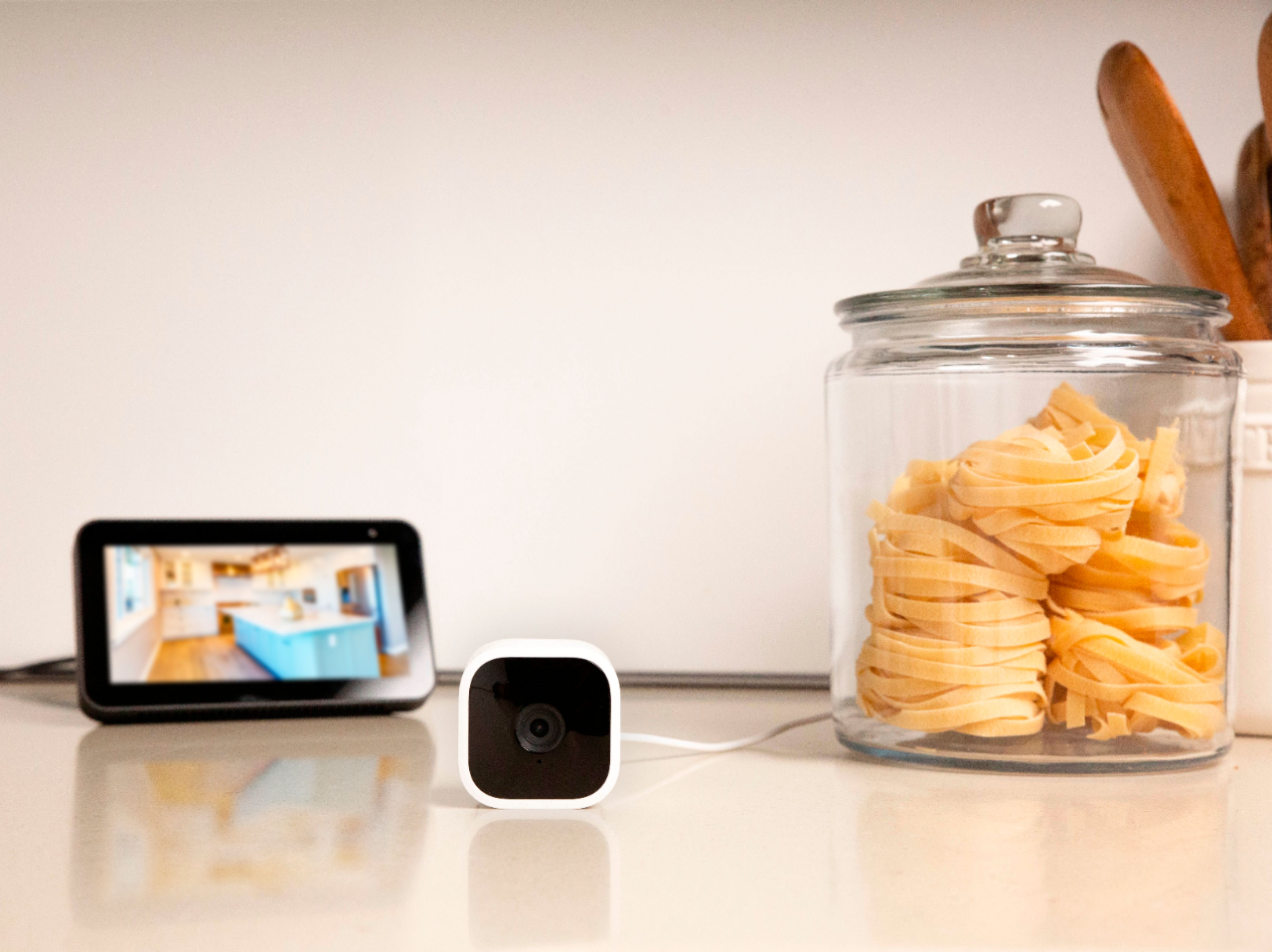 Blink Indoor – wireless, HD security camera