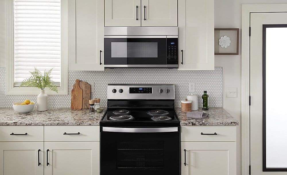 Whirlpool 4.8 Cu. Ft. Freestanding Electric Range with Keep Warm Setting  Stainless Steel WFC150M0JS - Best Buy