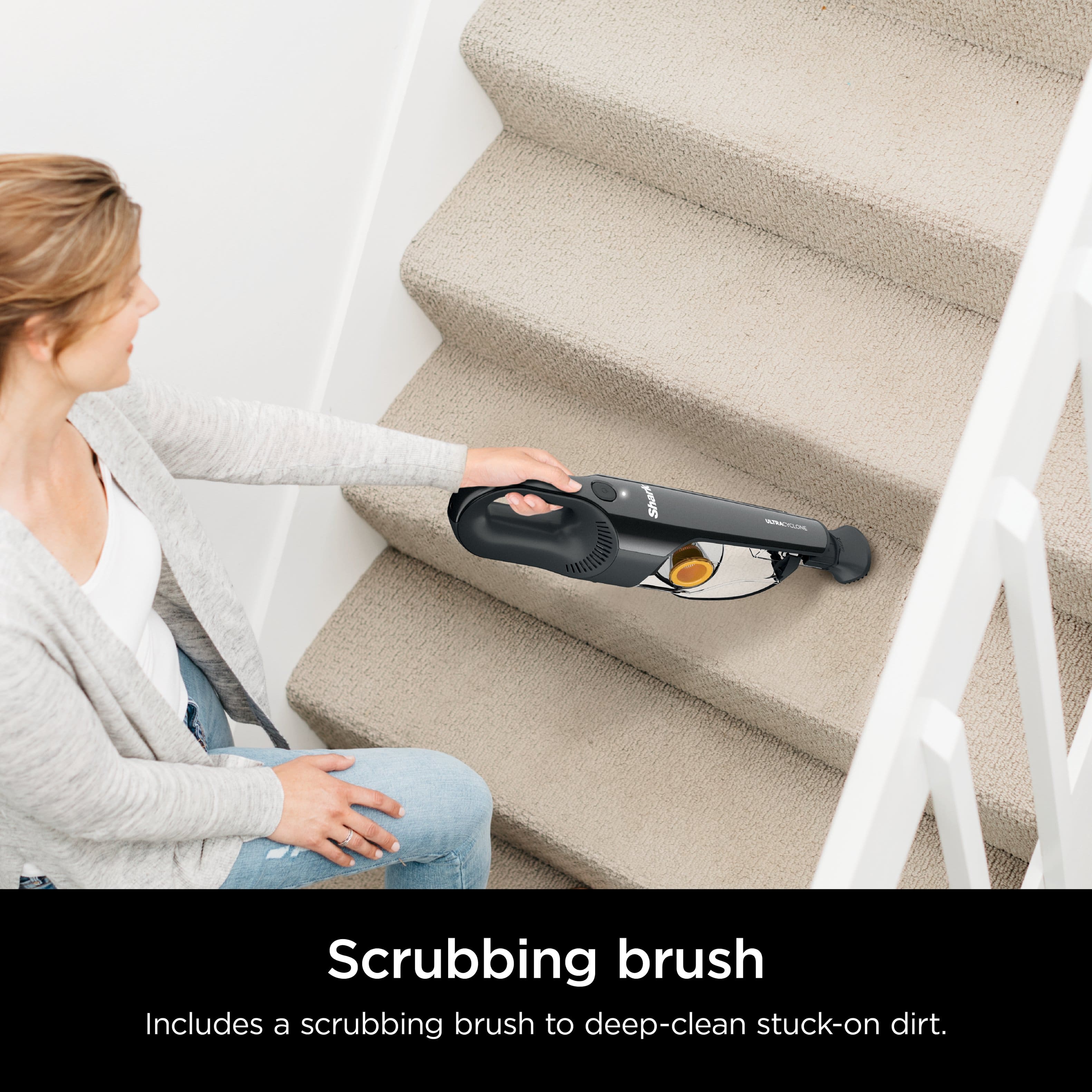 Scrubbing brush Includes a scrubbing brush to deep-clean stuck-on dirt.