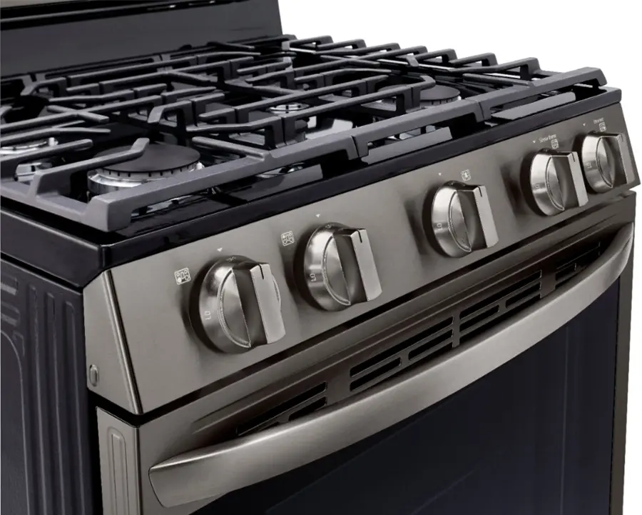 Alt View 31. LG - 5.8 Cu. Ft. Smart Freestanding Gas True Convection Range with EasyClean and InstaView - PrintProof Black Stainless Steel.