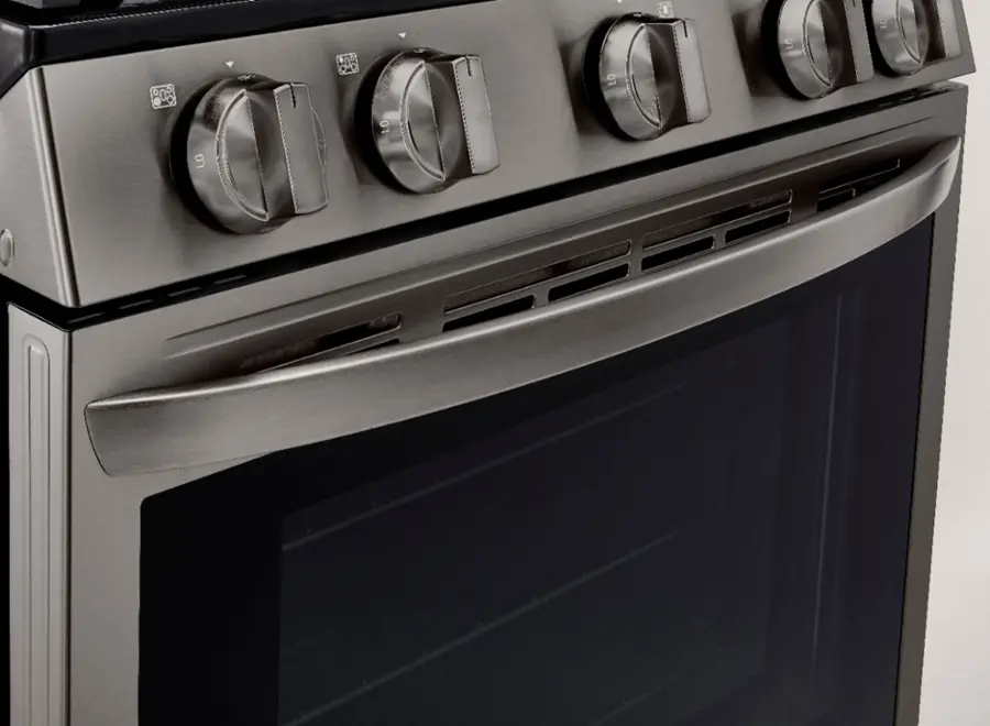 Alt View 33. LG - 5.8 Cu. Ft. Smart Freestanding Gas True Convection Range with EasyClean and InstaView - PrintProof Black Stainless Steel.
