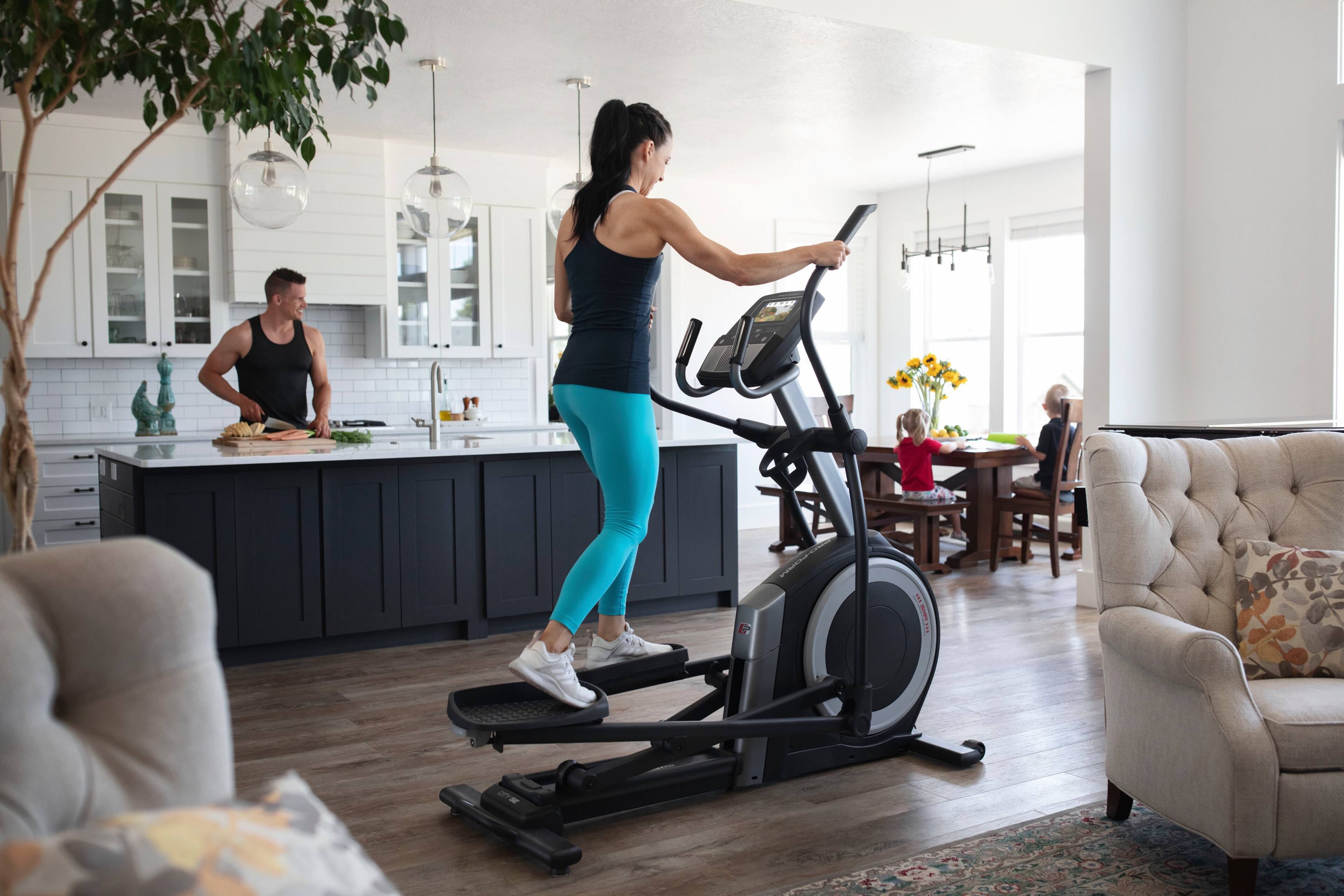 Alt View 25. ProForm - Carbon E7 - Black.