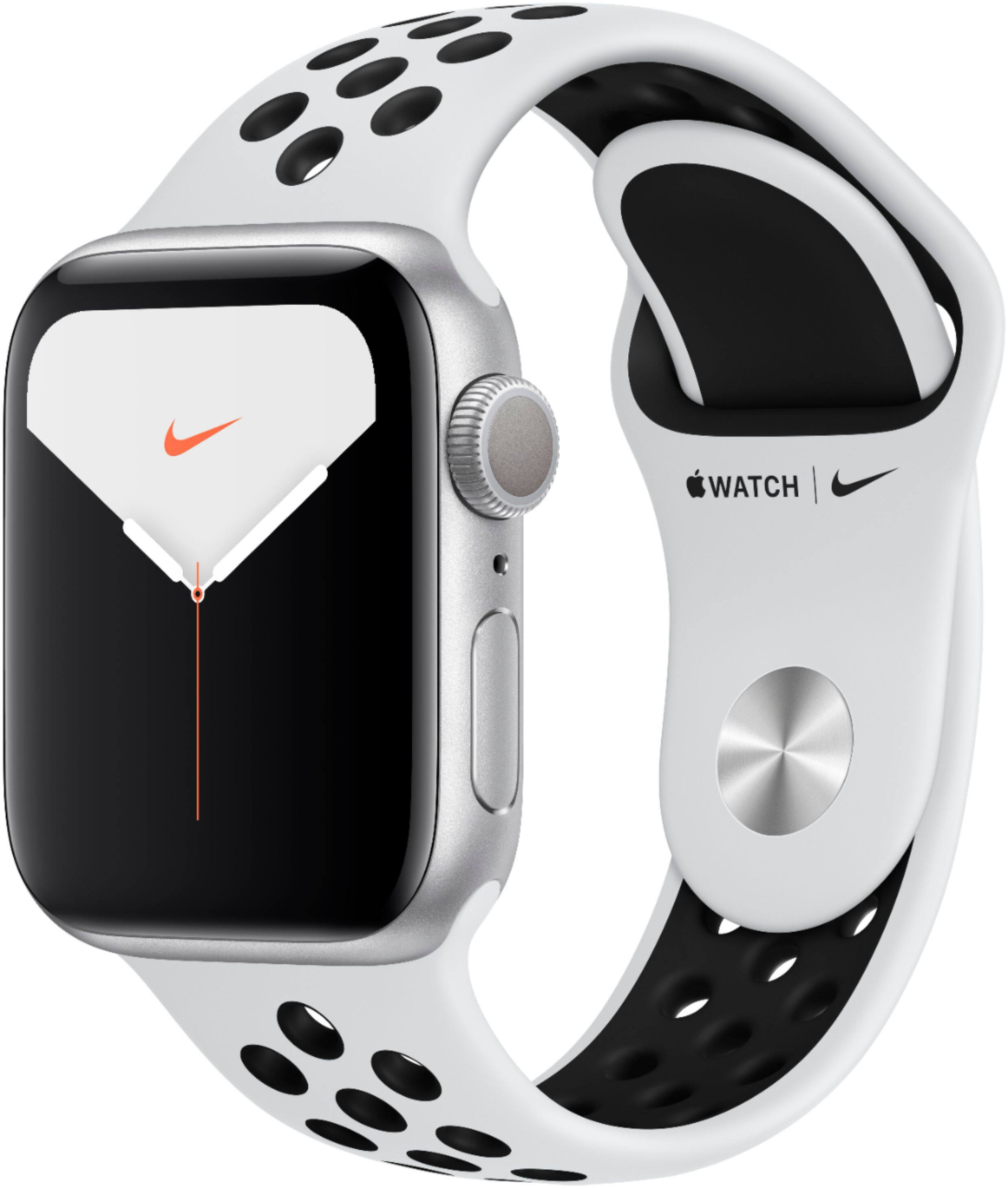 Front. Apple - Geek Squad Certified Refurbished Apple Watch Nike Series 5 (GPS) 40mm Aluminum Case with Nike Sport Band.