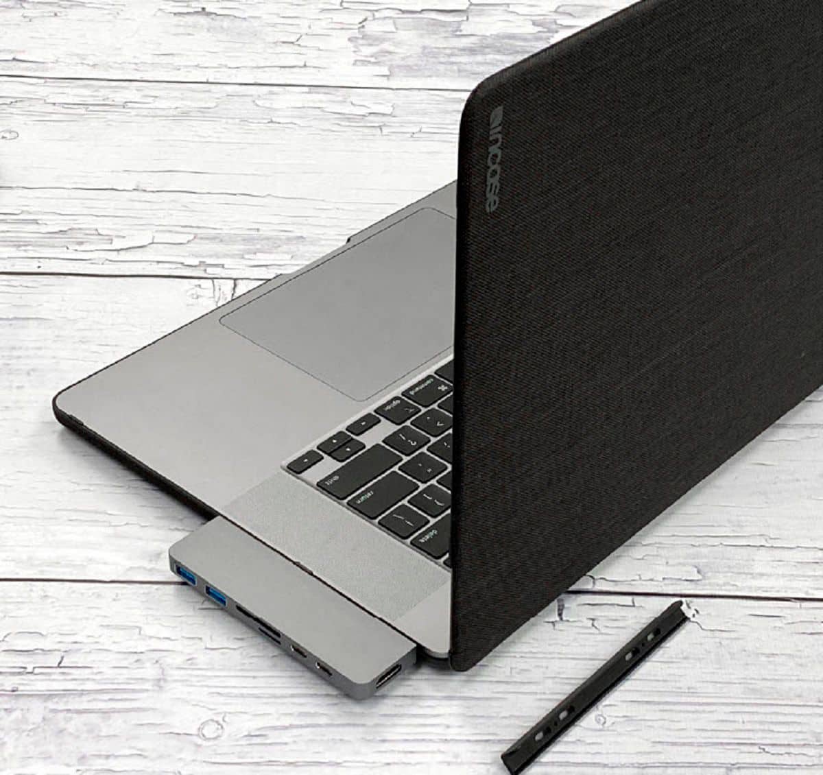 Alt View 36. Hyper - DUO 7-Port USB-C Hub - USB-C Docking Station for Apple MacBook Pro and Air - Gray.