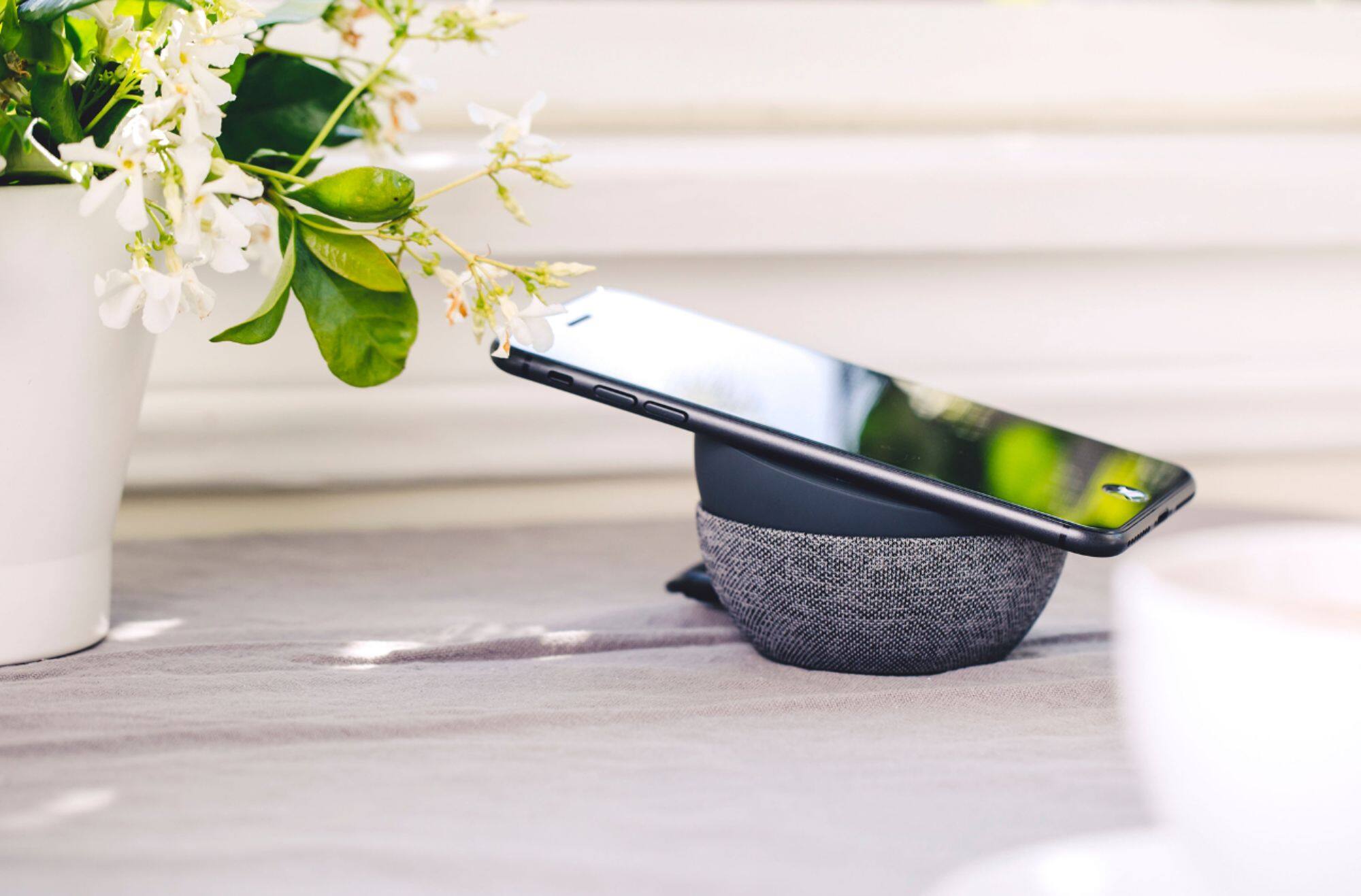 Alt View 18. TYLT - Twisty 360 10W Qi Certified Fast Charge Wireless Charging Pad for iPhone/Android - Gray.