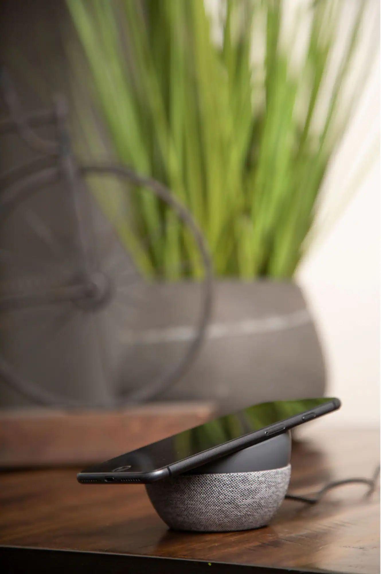 Alt View 19. TYLT - Twisty 360 10W Qi Certified Fast Charge Wireless Charging Pad for iPhone/Android - Gray.