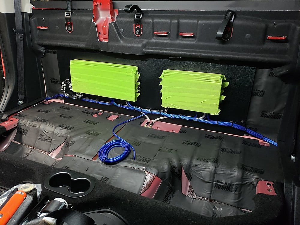 Stinger RoadKill Ultimate 18" x 32" Sound Damping Kit (2Pack) Black