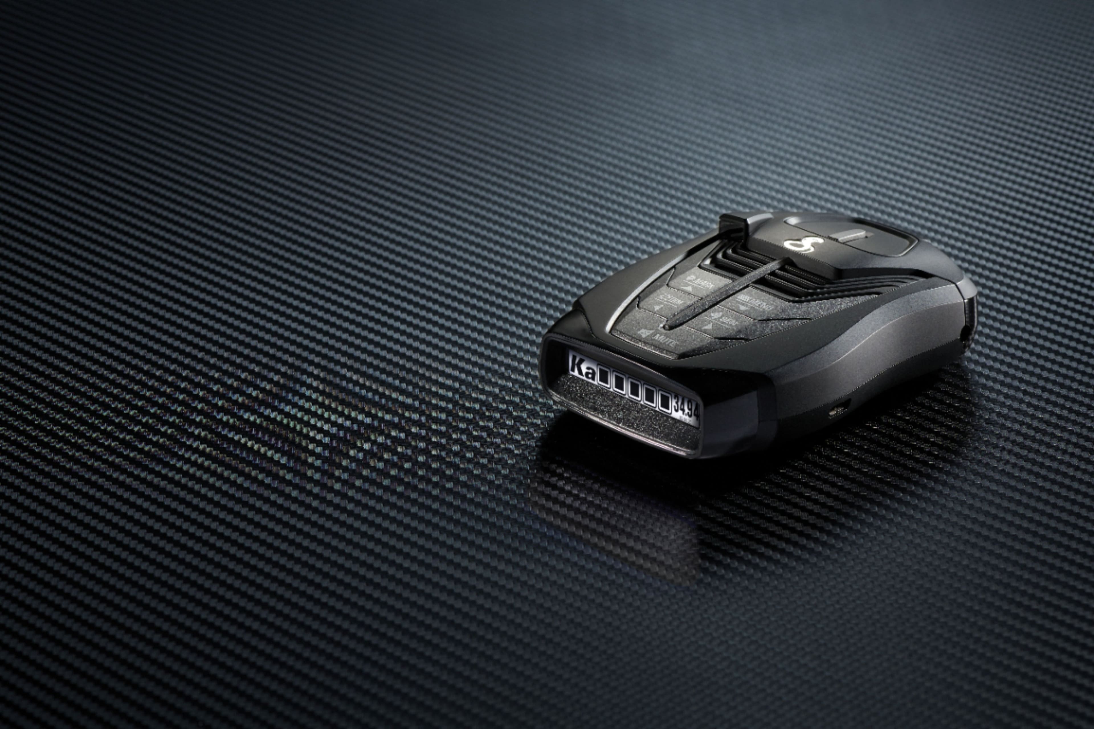 Angle. Cobra - RAD 480i Radar and Laser Detector - Black.