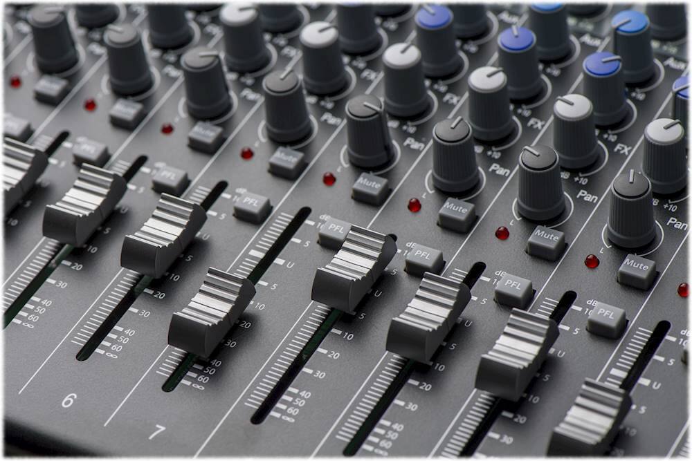 Alt View 16. PreSonus - StudioLive ARc-Series 14-Channel Analog Mixer - Blue/Black/Gray.
