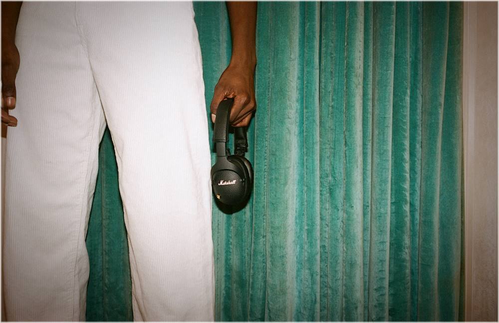 Alt View 25. Marshall - Monitor II A.N.C. Wireless Noise Cancelling Over-the-Ear Headphones - Black.