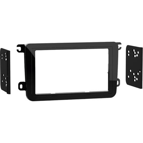 Left. Metra - Dash Kit for Select 2005-2019 Volkswagen Jetta Passat Beetle Tiguan GTI CC Eos Golf Rabbit - High Gloss Black.
