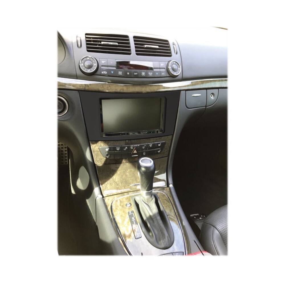 Left. Metra - Dash Kit for Select 2003-2009 Mercedes-Benz E Class CLS DIN DDIN - Matte Black.