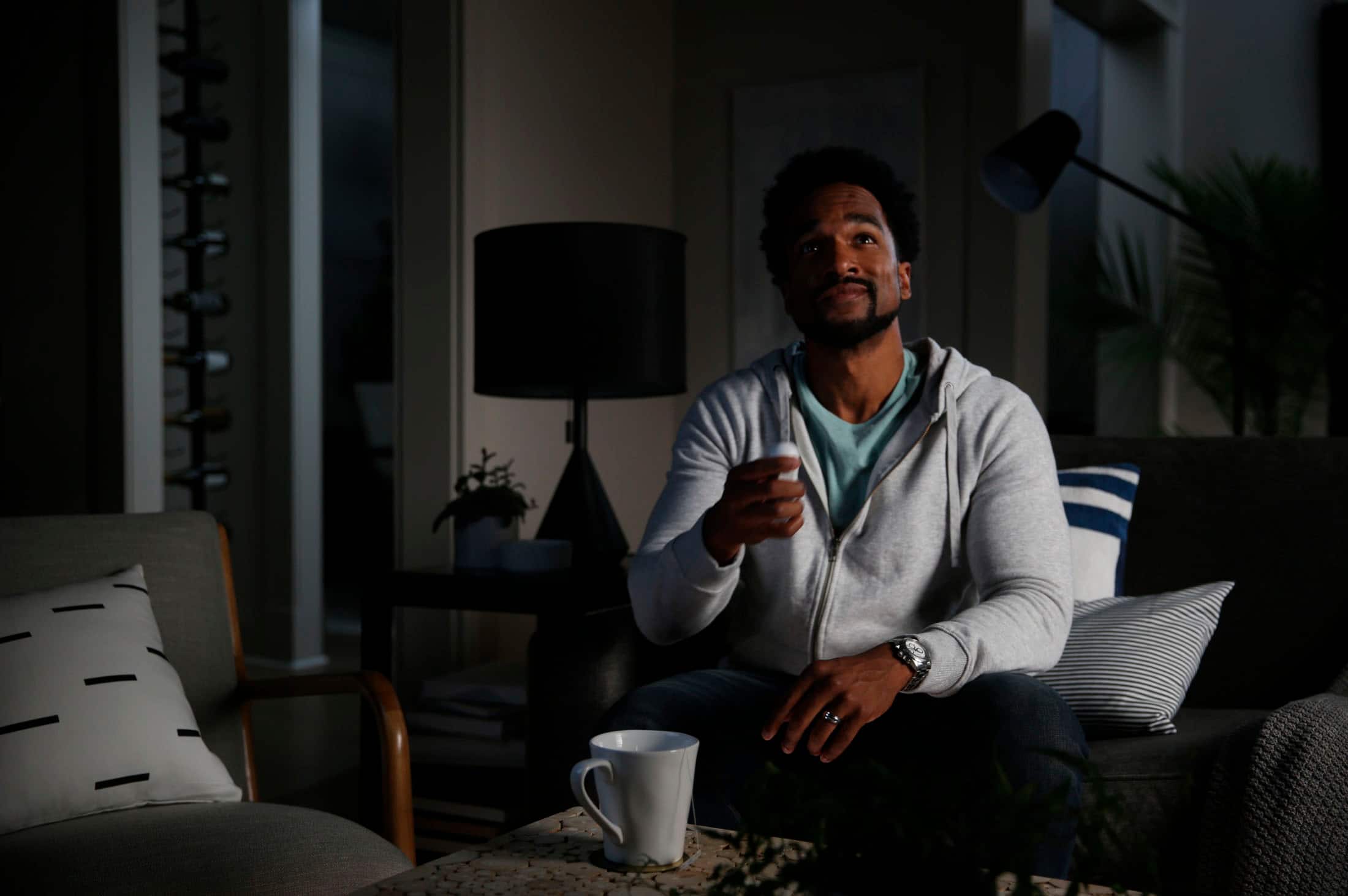 Alt View 12. GE - CYNC Smart Dimmer Remote + White Tones Control, Bluetooth, Battery Powered (Packing May Vary) - White.