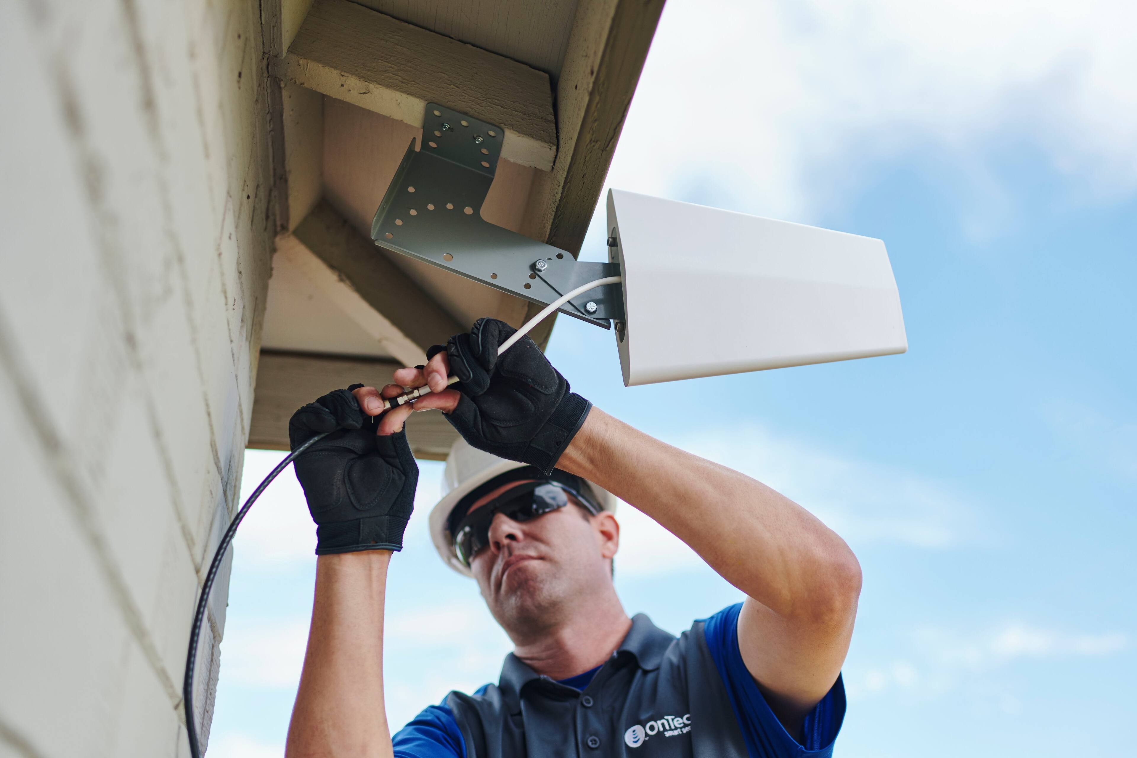 Alt View 21. weBoost - Installed Home Complete Cell Signal Booster Kit with Professional Installation, Boosts 4G LTE & 5G for all US Carriers - Black.