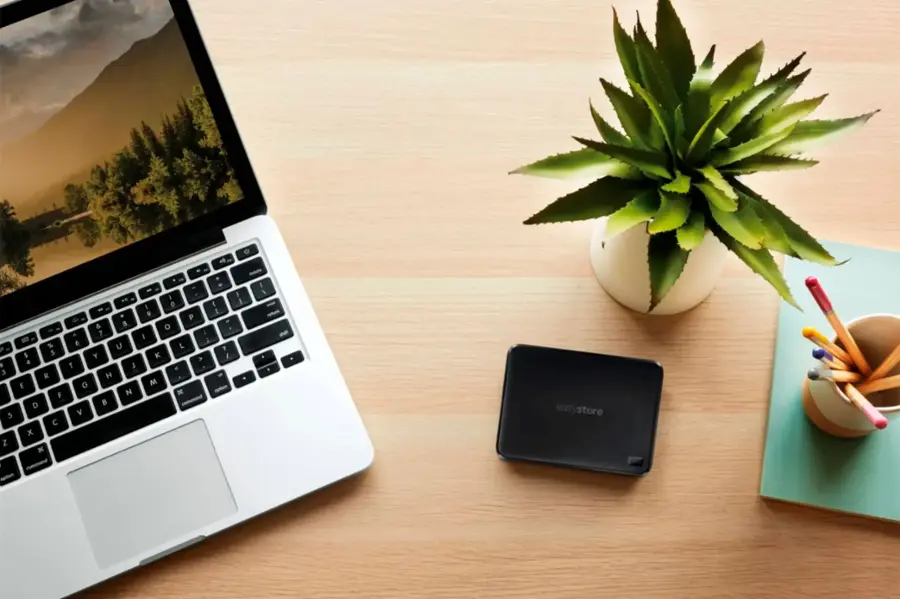 Alt View 14. WD - Easystore 2TB External USB 3.2 Gen 1 Portable Hard Drive - Black.