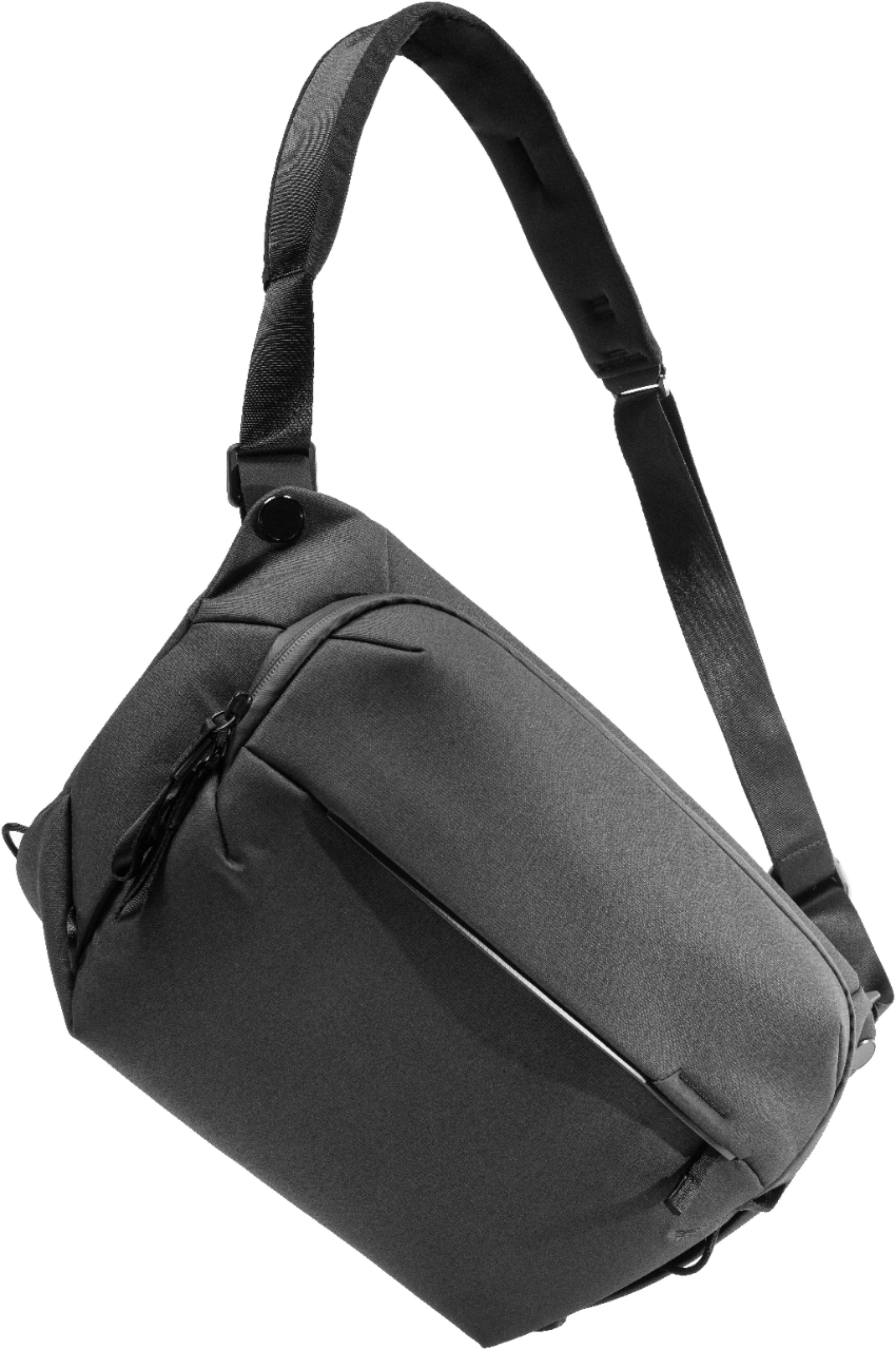 Alt View 16. Peak Design - Everyday Sling V2 10L - Black.
