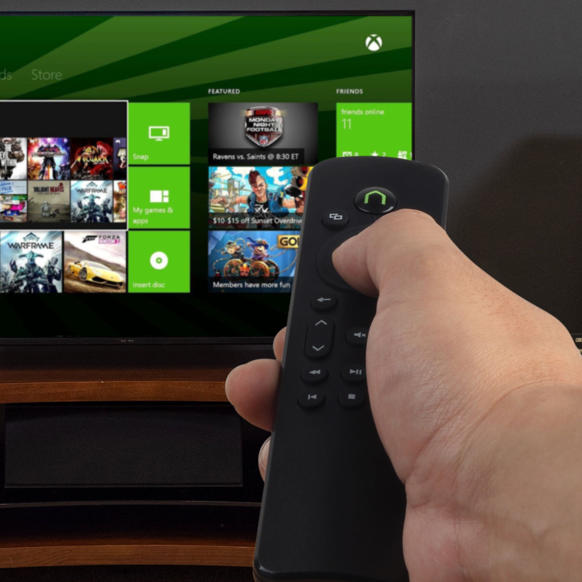 Insignia™ Media Remote for Xbox Series X | S & Xbox One Black NS