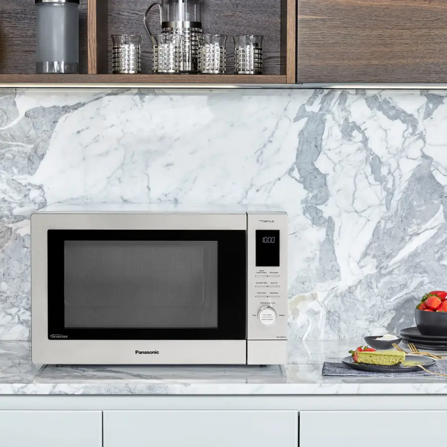 Alt View 13. Panasonic - 1.2 Cu. Ft. 1000 Watt HomeCHEF CD87KS 4-in-1 Multioven Microwave - Airfryer, Broiler, Convection, Inverter - Silver.