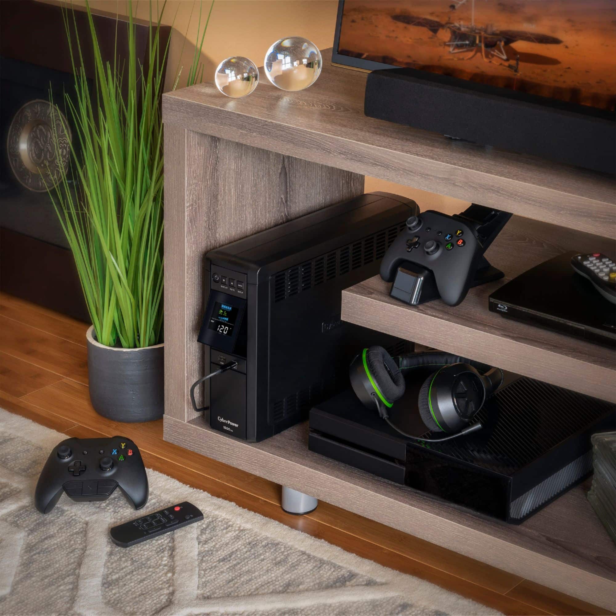 Alt View 14. CyberPower - 1500VA Sine Wave Battery Back-Up System - Black.