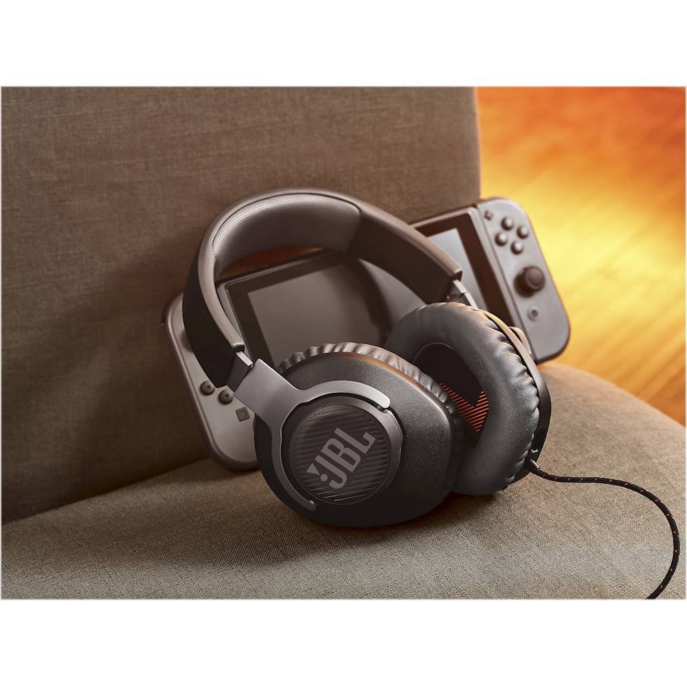 Zoom in on Alt View Zoom 21. JBL - Quantum 100 Surround Sound Gaming Headset for PC, PS4, Xbox One, Nintendo Switch, and Mobile Devices - Black.