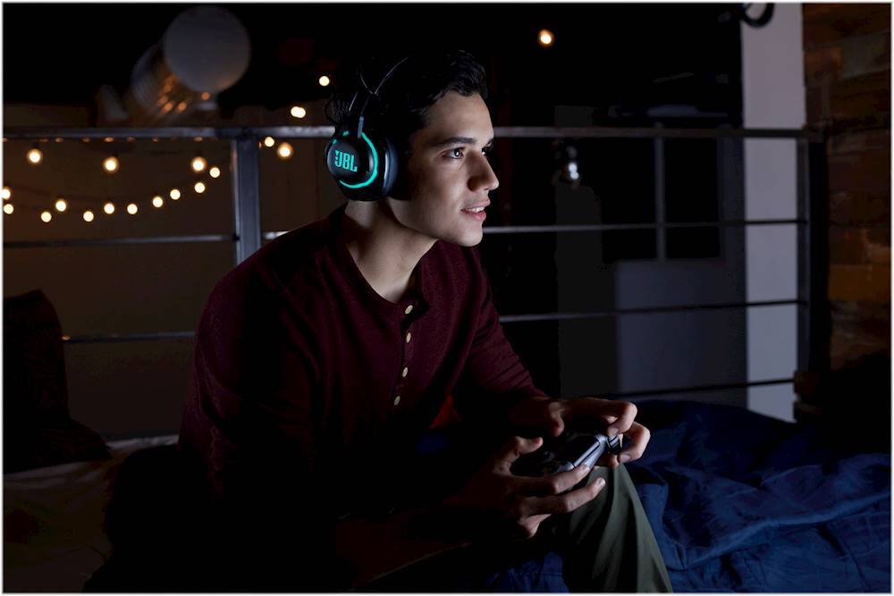 Alt View 16. JBL - Quantum 800 RGB Wireless DTS Headphone:X v2.0 Gaming Headset for PC, PS4, Xbox One, Nintendo Switch, and Mobile Devices - Black.