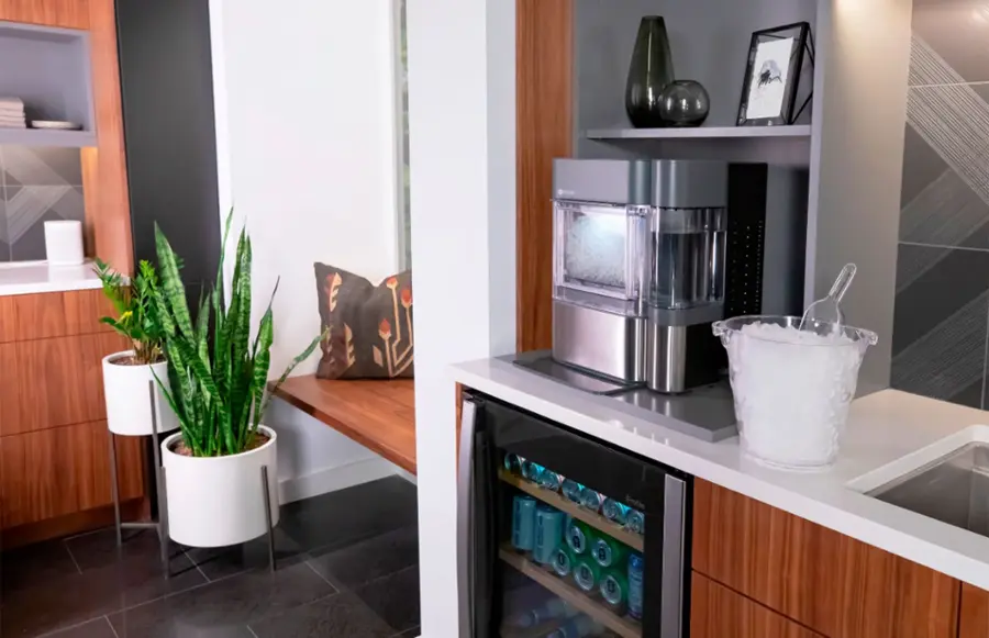 Alt View 37. GE Profile - Opal 2.0 38-lb. Portable Ice maker with Nugget Ice Production, Side Tank and Built-in WiFi - Stainless Steel.