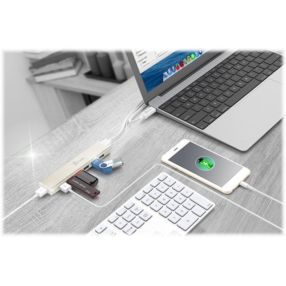Alt View 13. j5create - USB-C 7- Port HUB - Silver.