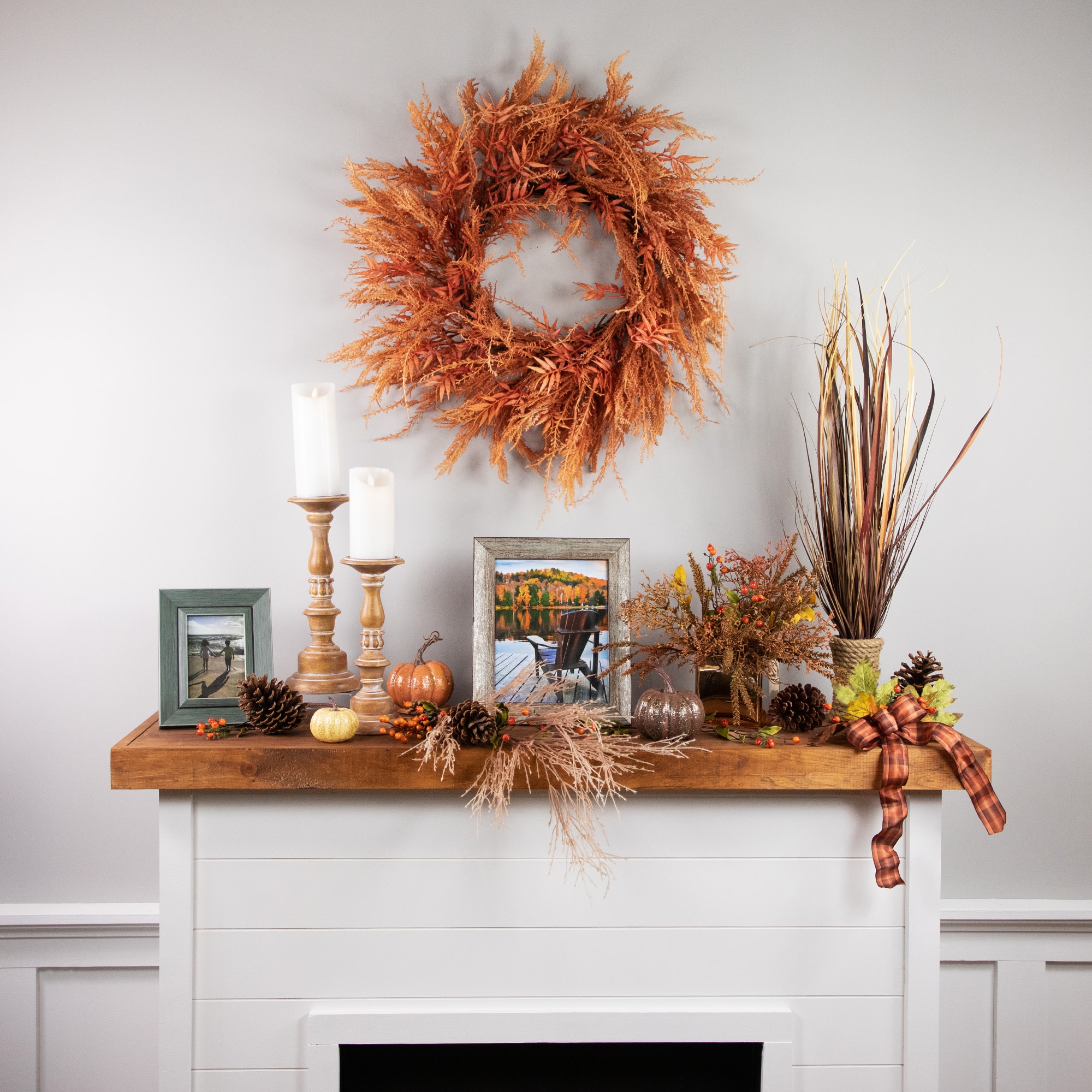 Northlight - Pampas Grass Artificial Fall Harvest Wreath - 24" - Peachy - Pink