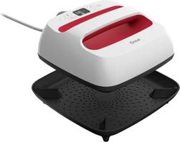 Cricut - EasyPress 2 - 9" x 9" Heat Press - Raspberry - Front_Zoom