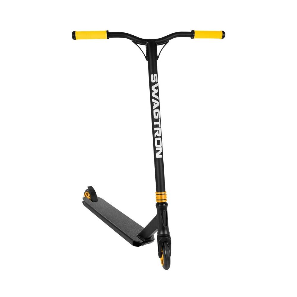 Front. Swagtron - Kick Scooter - Gold.