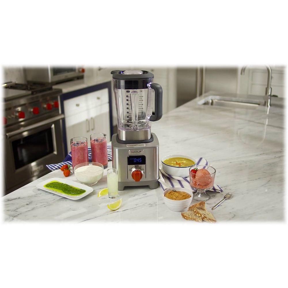 Wolf Gourmet Blender Review & Giveaway - My Kitchen Escapades