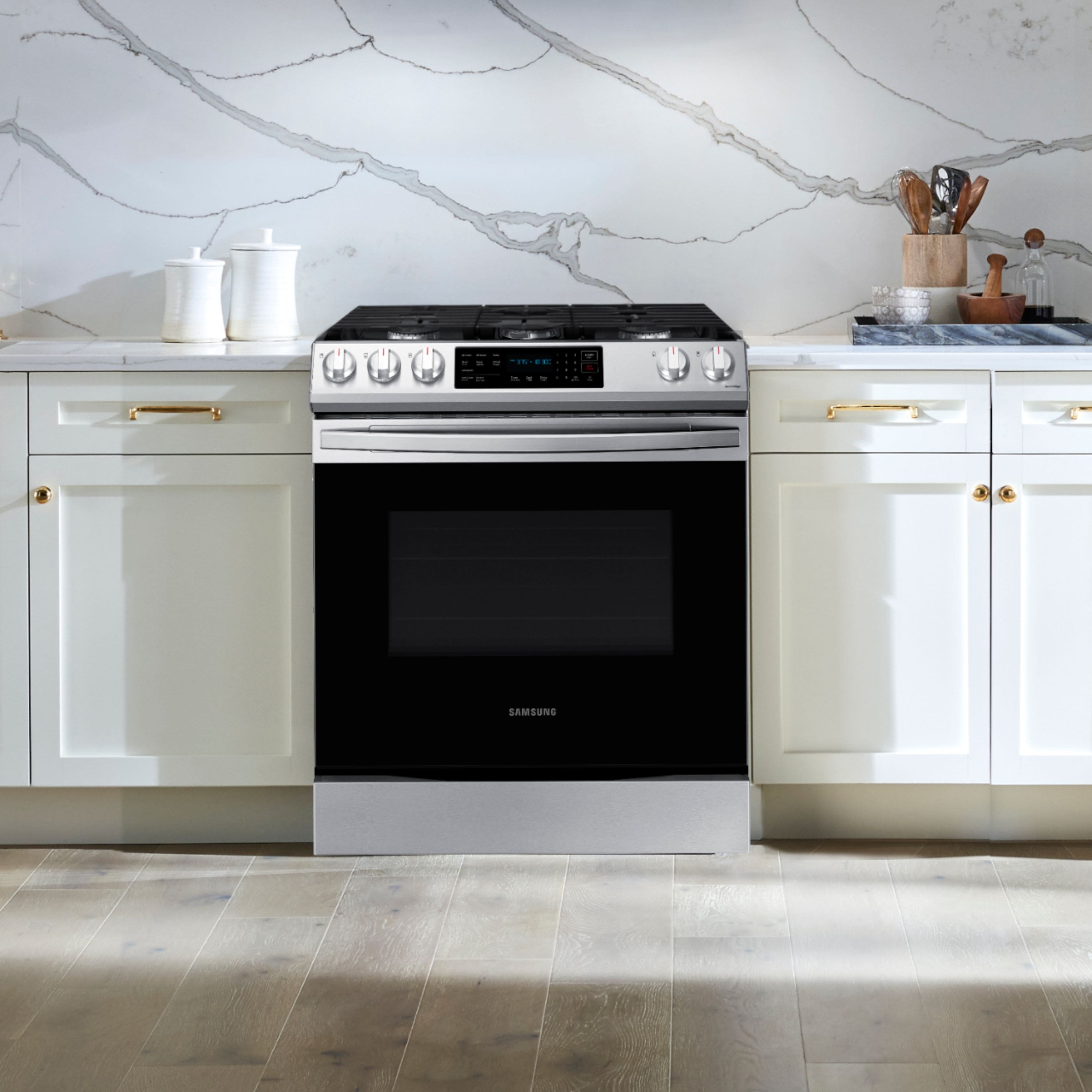 Alt View 18. Samsung - 6.0 cu. ft. Front Control Slide-In Gas Range with Convection & Wi-Fi, Fingerprint Resistant - Stainless Steel.