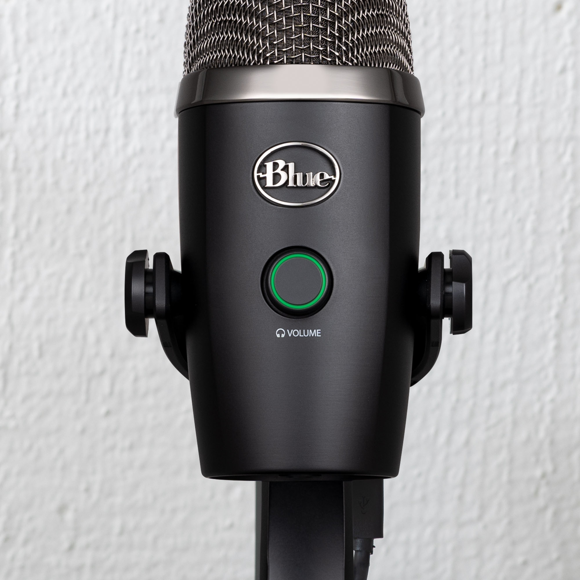 Blue Yeti USB Condenser Microphone - Black; For Recording and